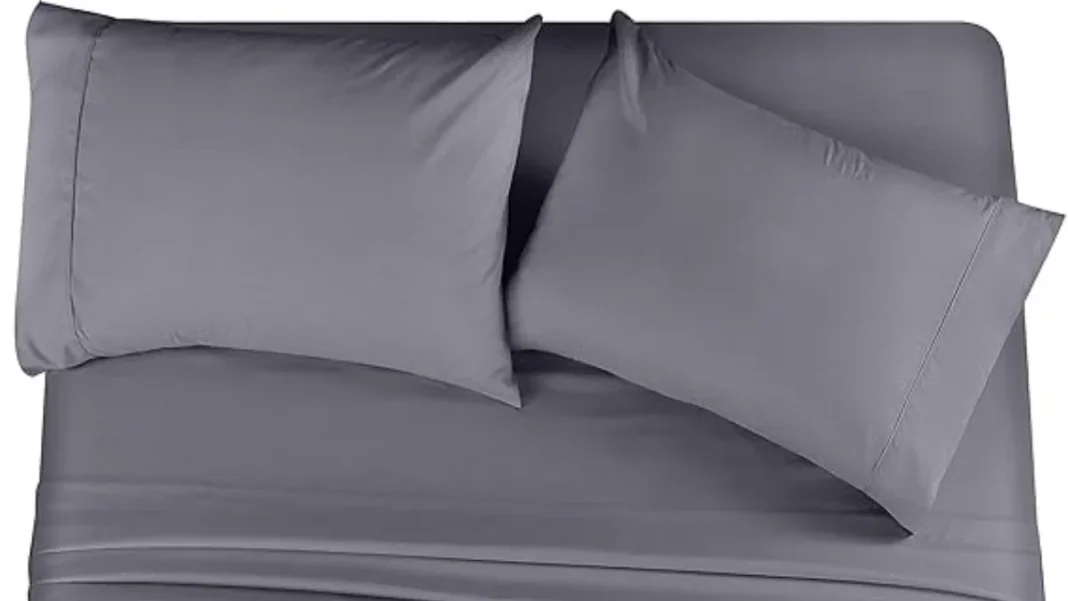 Utopia Bedding Queen sheets, brushed microfiber bed sheets, shrinkage resistant bed sheets, fade resistant bedding, easy care queen bed sheets, luxury bed sheet set, soft and durable bedding, queen bed sheet set in grey, microfiber sheets for queen beds, comfortable queen bedding